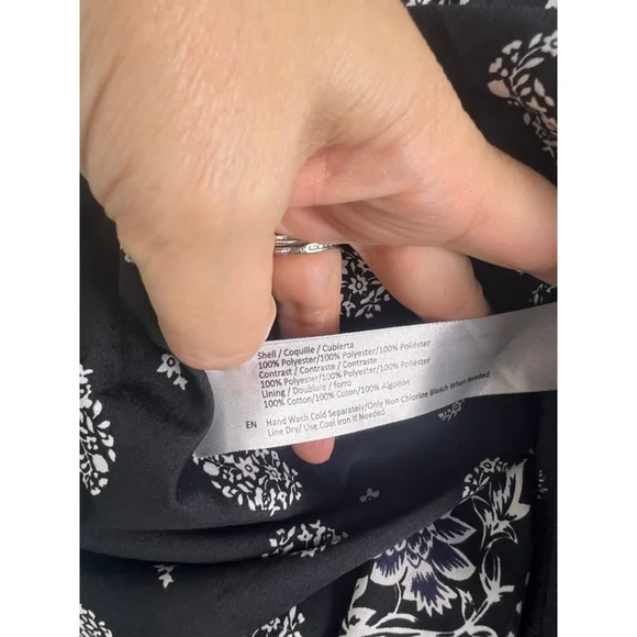 Women's Band of Gypsies Black White Paisley Mini Dress Size M - Picture 4 of 6